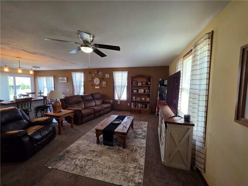 9676 501 Rd, El Dorado Springs, MO 64744