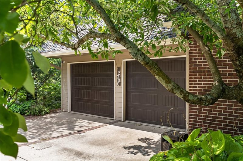 12380 Summit St, Kansas City, MO 64145