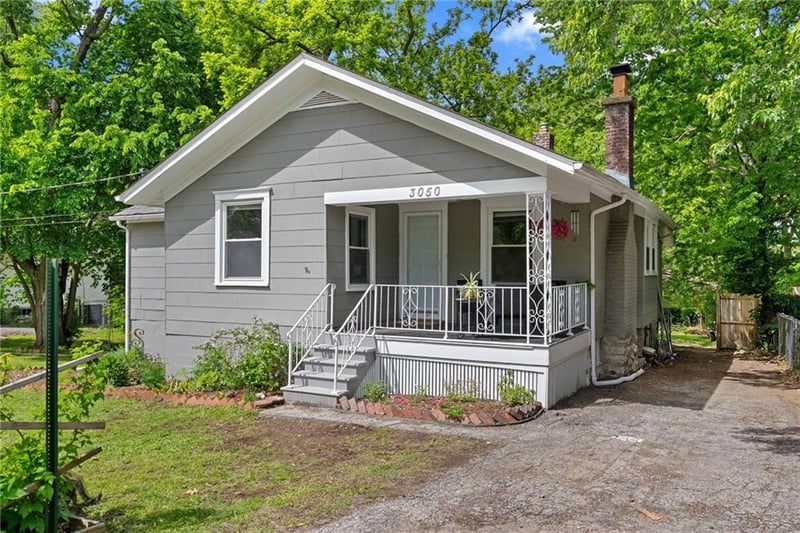 3050 49th Ter, Kansas City, KS 66104
