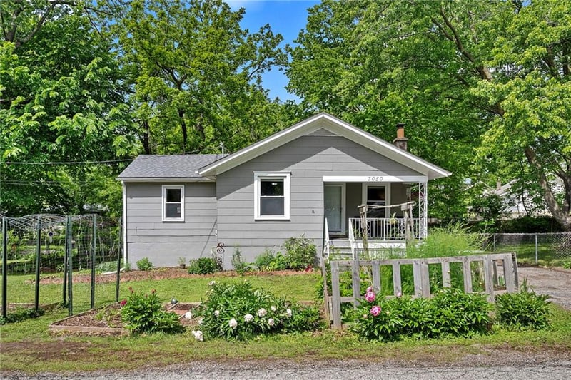3050 49th Ter, Kansas City, KS 66104