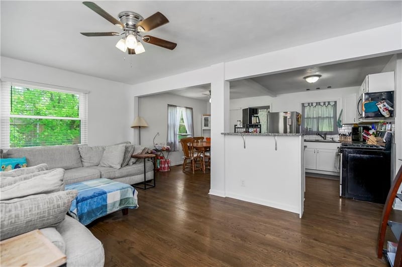 2938 70th Ter, Kansas City, KS 66109