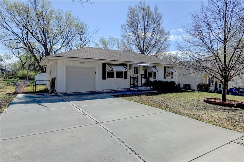 11003 Herrick Ave, Kansas City, MO 64134