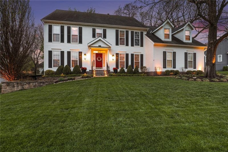 13804 Eby St, Overland Park, KS 66221