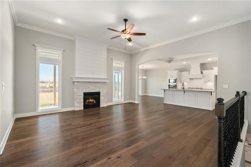 6926 102nd St, Kansas City, MO 64156