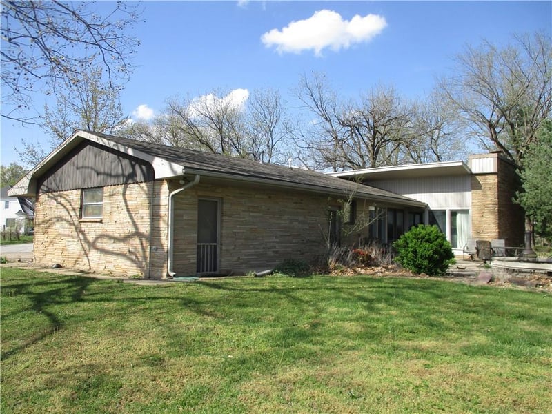 400 Washington St, Columbus, KS 66725