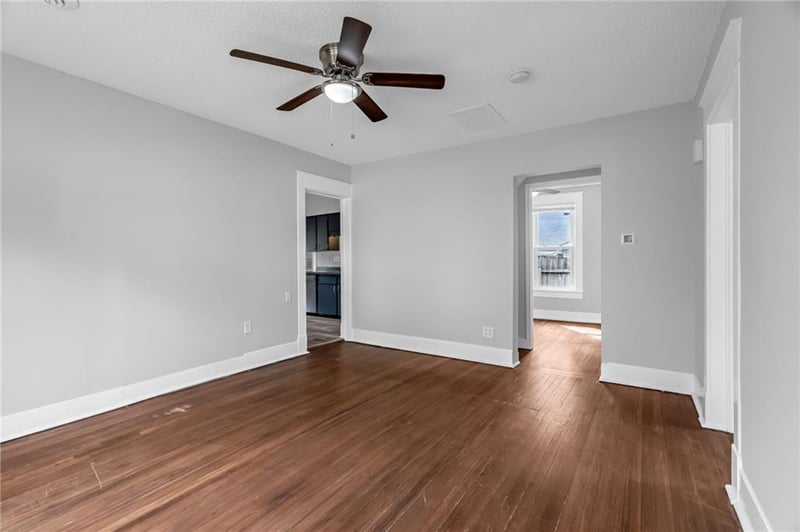 439 Ford St, Liberty, MO 64068