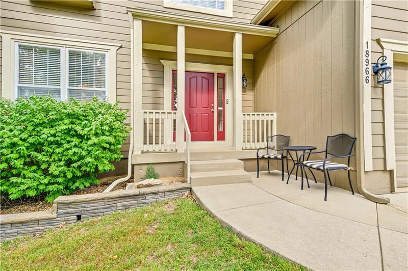 18966 117th Ter, Olathe, KS 66061