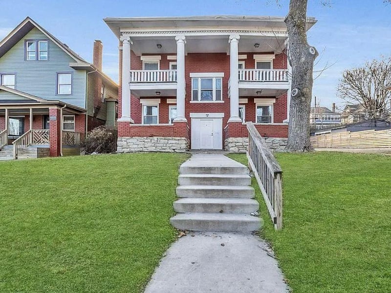 4330 Troost Ave, Kansas City, MO 64110
