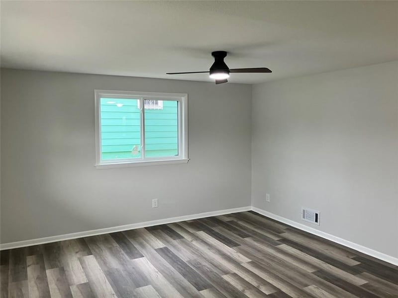 3160 Cleveland Ave, Kansas City, KS 66104