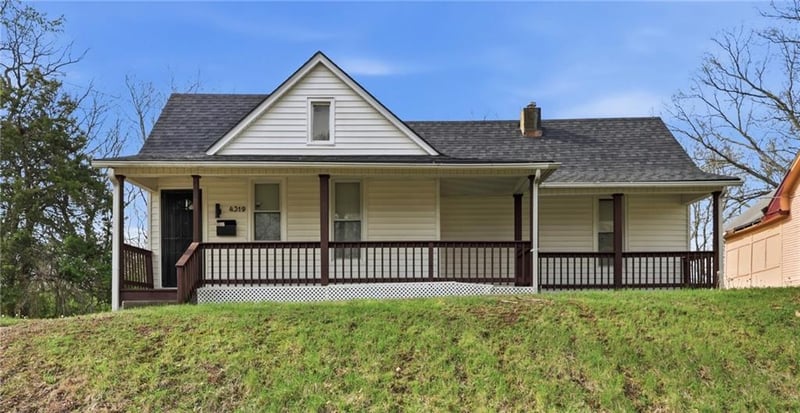 4319 56 St, Kansas City, MO 64130