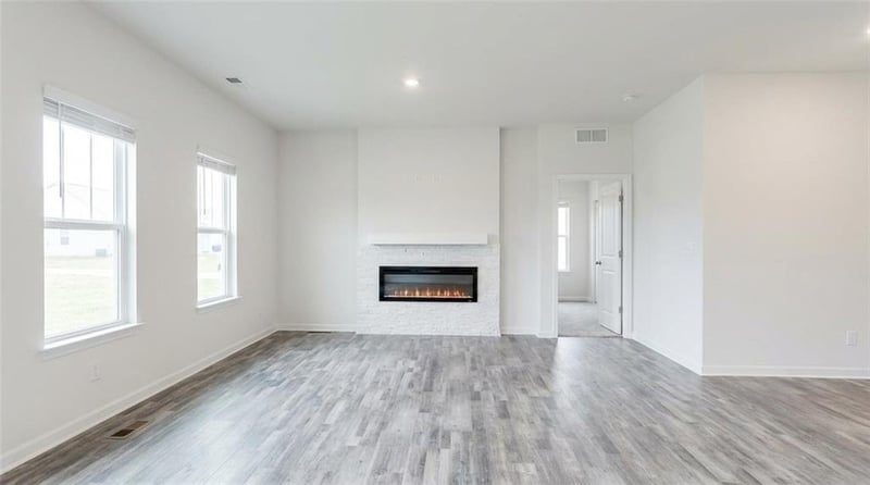 20121 Cornice St, Spring Hill, KS 66083