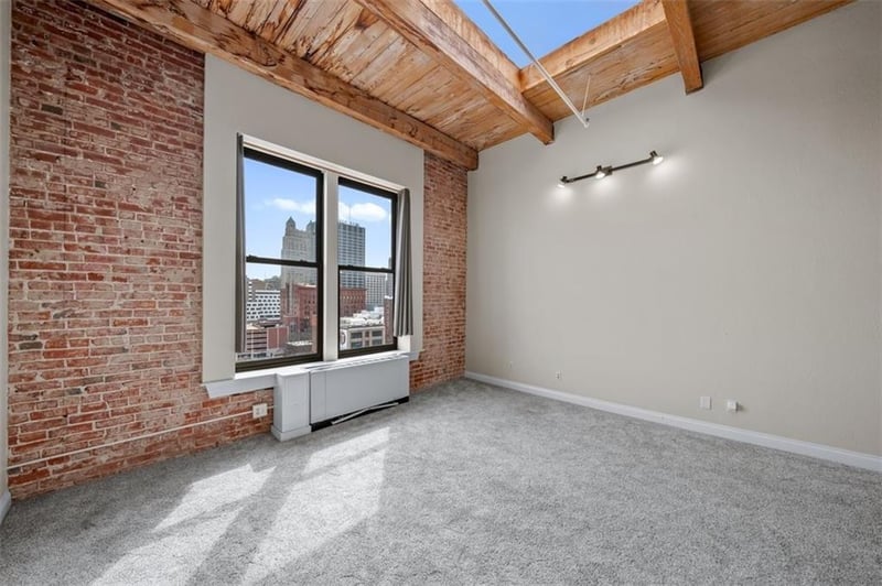 308 8th St #712, Kansas City, MO 64105