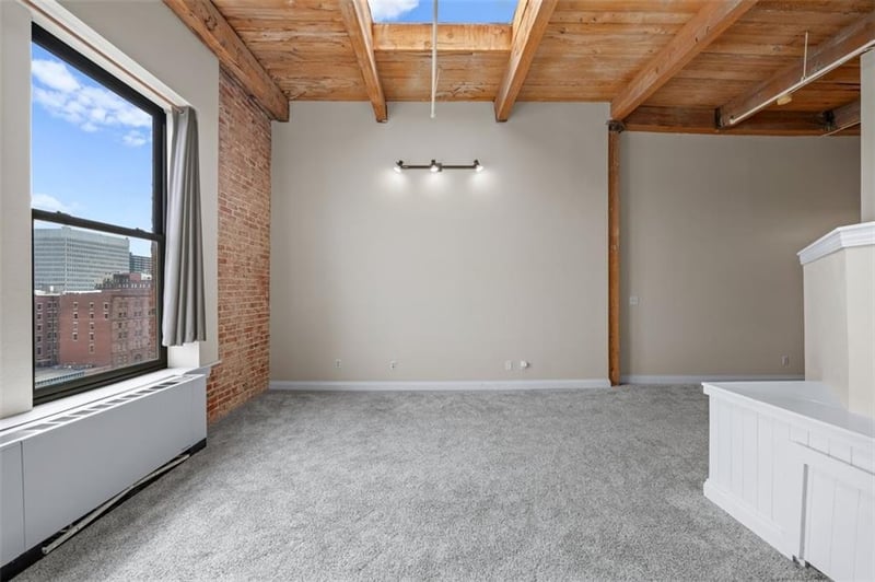 308 8th St #712, Kansas City, MO 64105