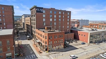308 W 8th St #712, Kansas City, MO 64105