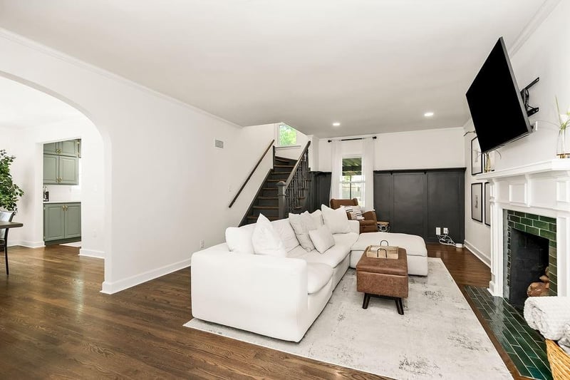 608 72nd Ter, Kansas City, MO 64131