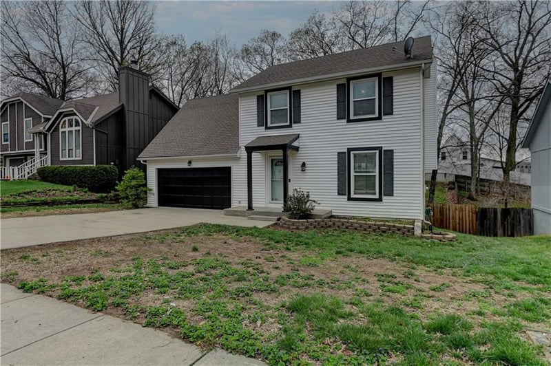 8020 Everton Ave, Kansas City, MO 64152