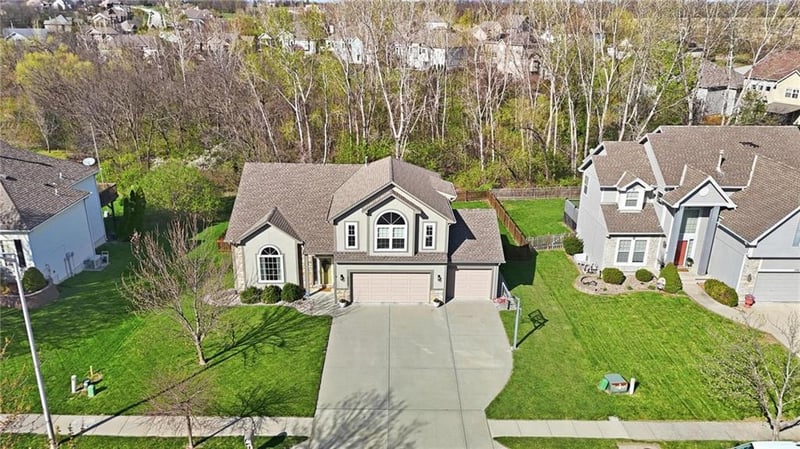 10608 102nd Ter, Kansas City, MO 64157