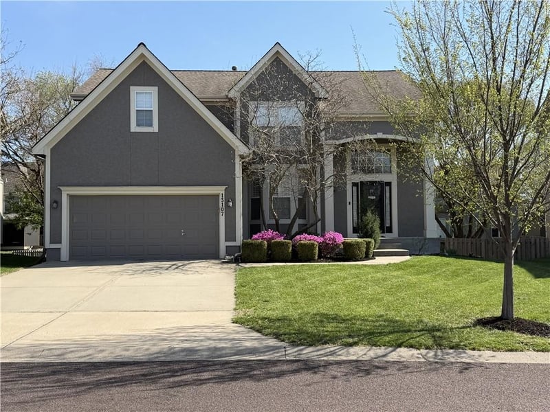 13107 W 137th Ct, Overland Park, KS 66221