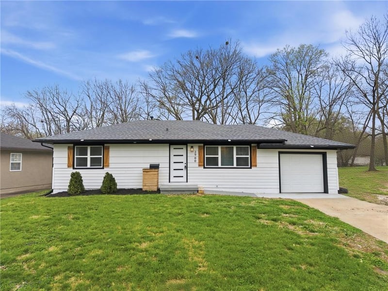 2900 30th St, Kansas City, KS 66104