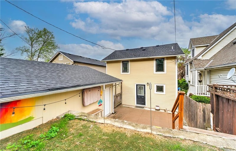 4629 Genessee St, Kansas City, MO 64112