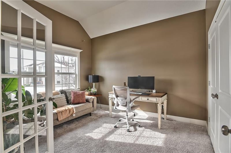 1500 59th St, Kansas City, MO 64118