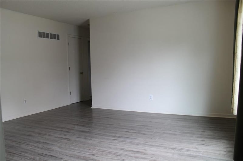 19221 5th Terr Ct N N/A, Independence, MO 64056