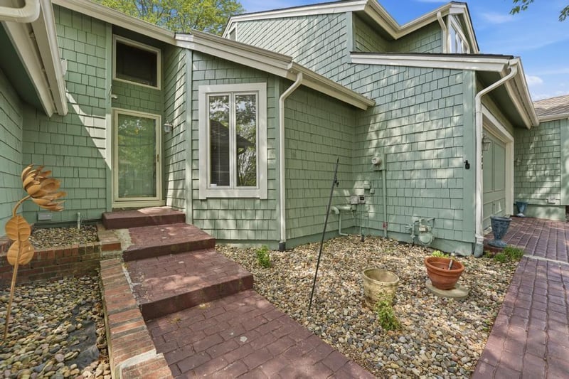 12708 Baltimore Ct, Kansas City, MO 64145