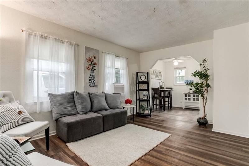 2709 48th Ter, Kansas City, KS 66106