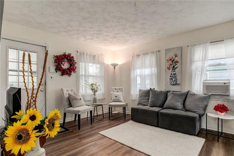 2709 48th Ter, Kansas City, KS 66106