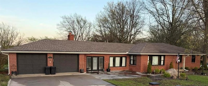 411 Hillcrest Dr, Maysville, MO 64469