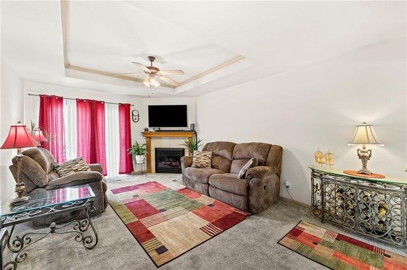 1308 Ashley Dr, Grain Valley, MO 64029