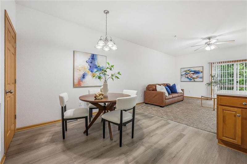 3320 103rd Pl, Kansas City, KS 66109