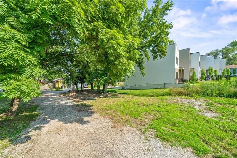 1817 Mercier St, Kansas City, MO 64108