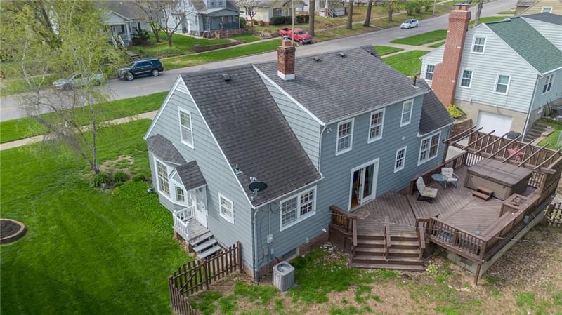 2845 Mitchell Ave, St Joseph, MO 64507