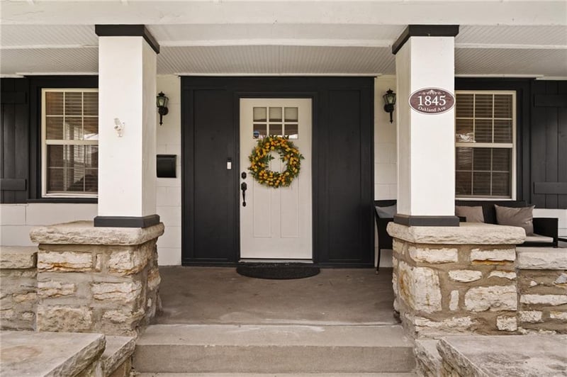 1845 Oakland Ave, Kansas City, KS 66102