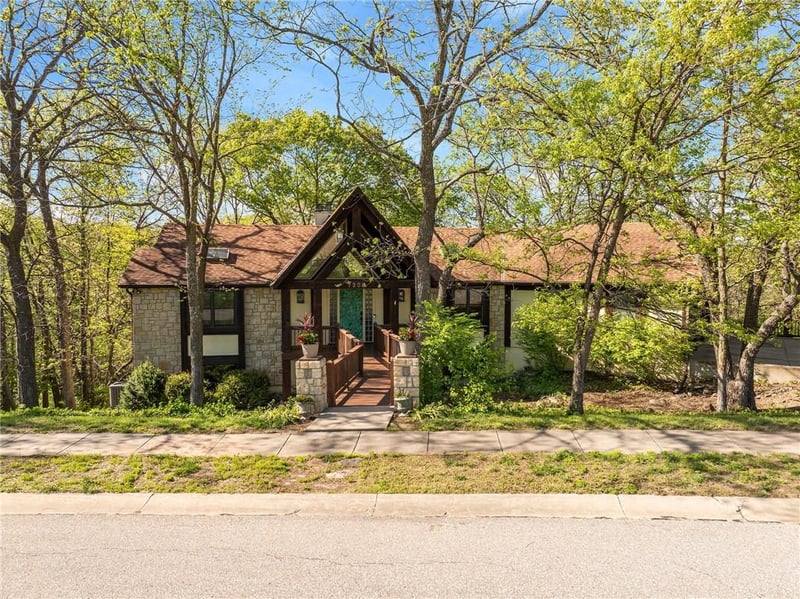 7206 Larson Ave, Kansas City, MO 64133