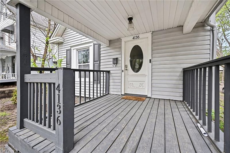 4136 Holly St, Kansas City, MO 64111