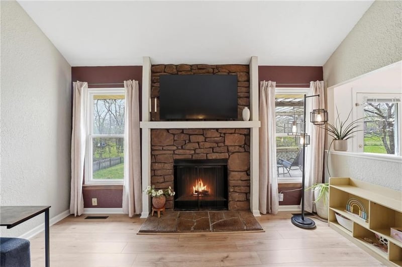 10109 Mcgee Ct, Kansas City, MO 64155