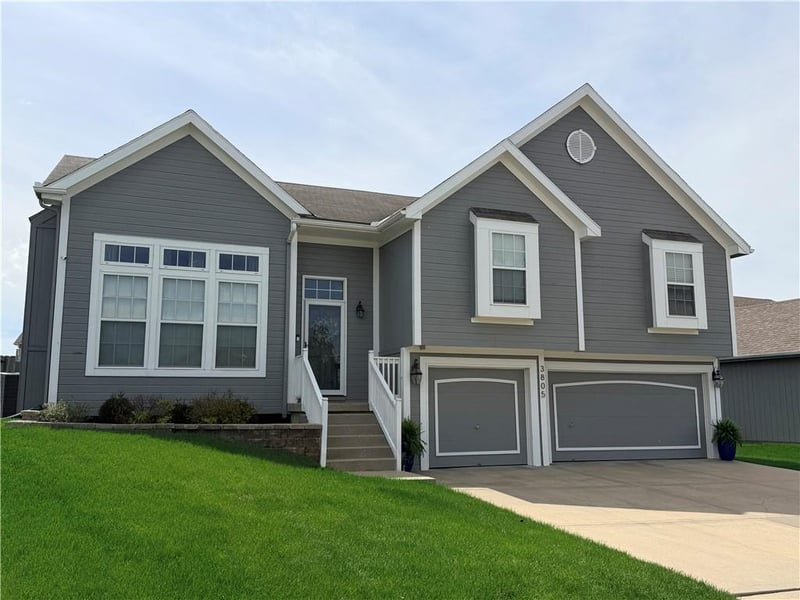 3805 Old Stagecoach Rd, Kansas City, MO 64154