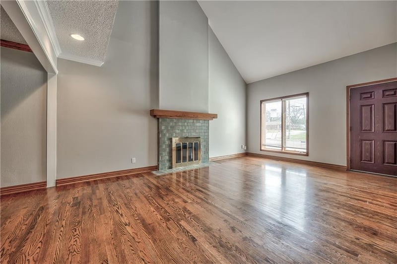4704 El Monte St, Roeland Park, KS 66205