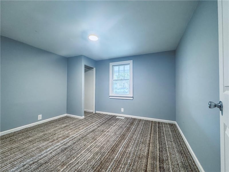 930 Stone St, Independence, MO 64050
