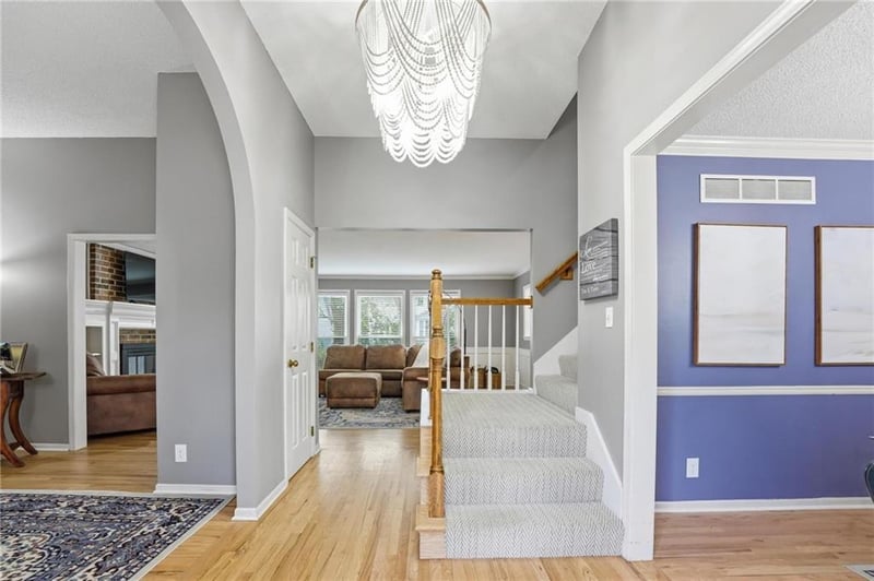 12402 Mastin St, Overland Park, KS 66213