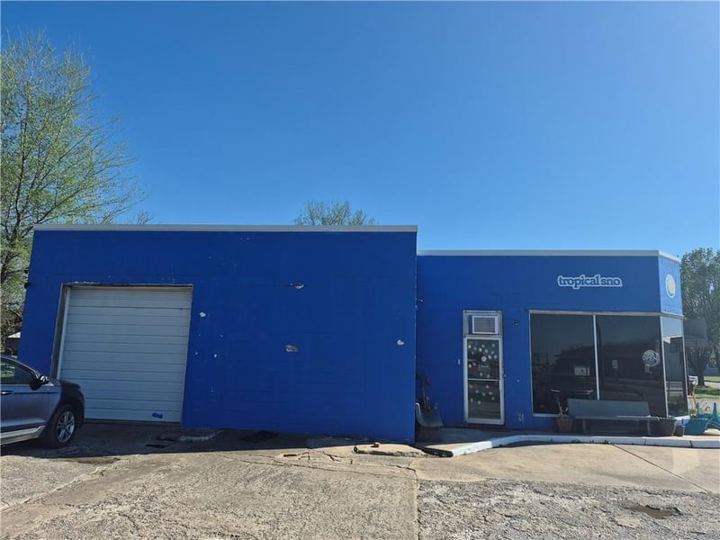 304 Madison N/A, Fredonia, KS 66736