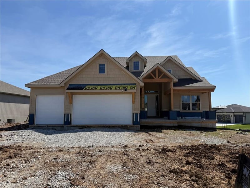 18625 Reinhardt St, Overland Park, KS 66085