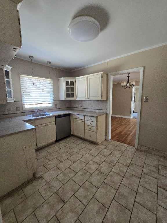1625 Lakeside Dr, Topeka, KS 66604