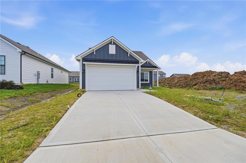 3001 96th Ter, Kansas City, MO 64154