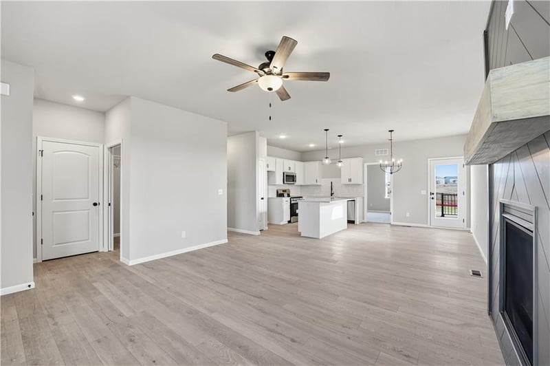 3001 96th Ter, Kansas City, MO 64154