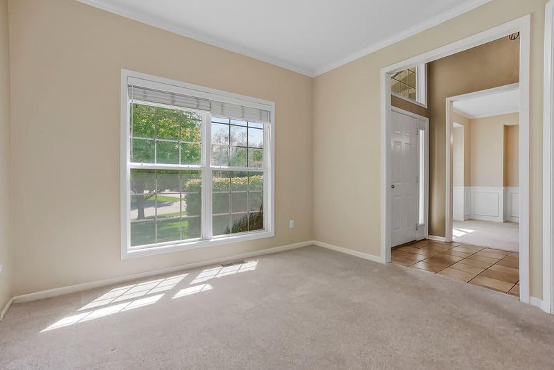 5210 Round Prairie St, Shawnee, KS 66226