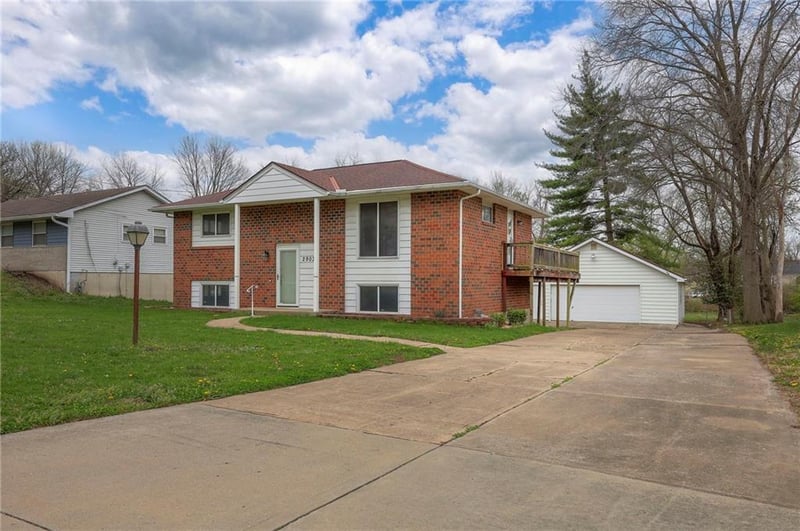 2903 56th Ter, Kansas City, MO 64119
