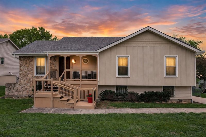 3601 77th St, Kansas City, MO 64119